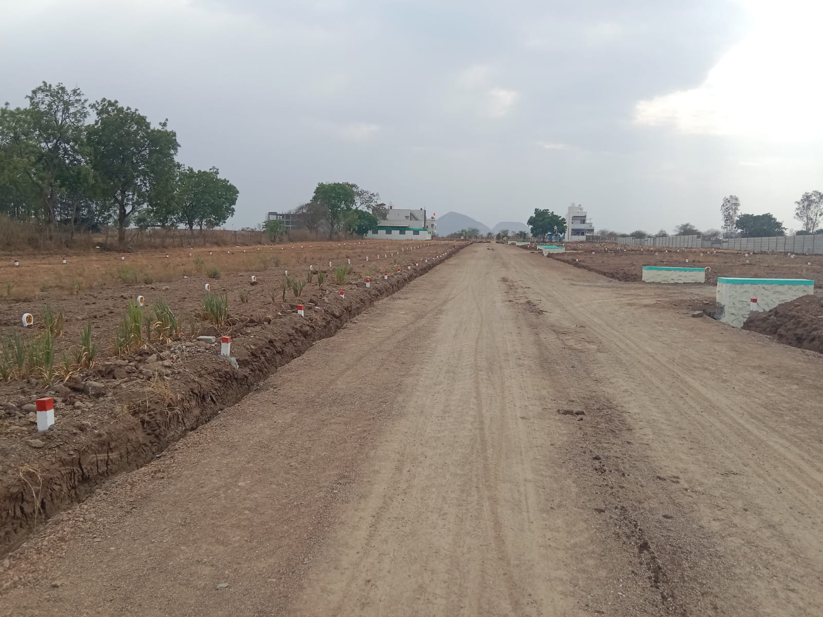 Vadner โ Pathardi Devalali Road